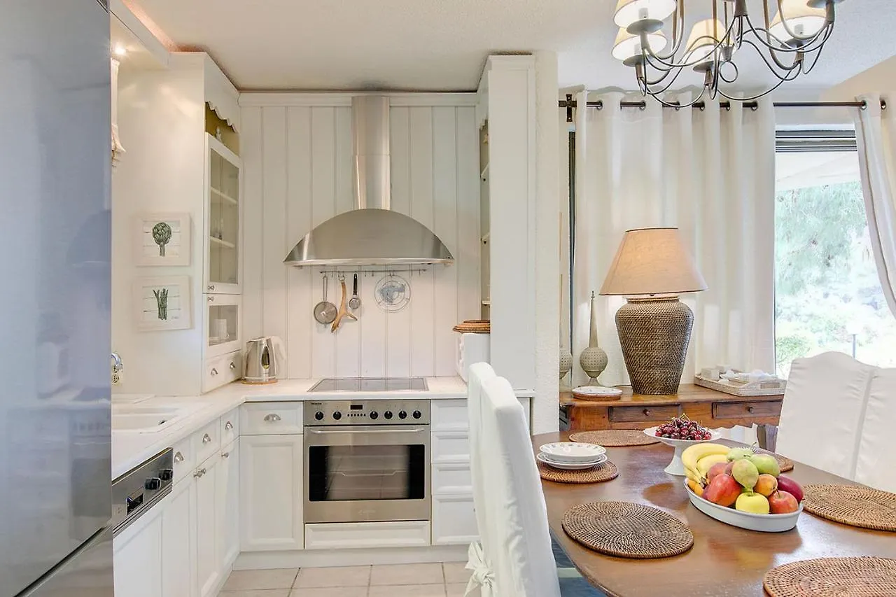 Amelia Villa, Sani Luxury Villas Collection Yunanistan